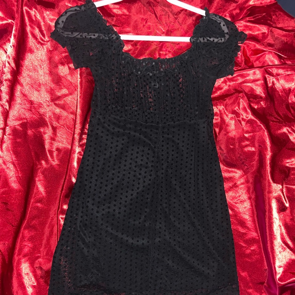 Elegant Black Lace Dress